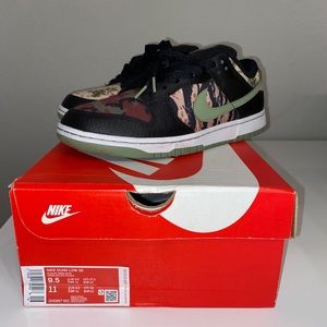 Nike Dunk Black Digicamo size 9.5